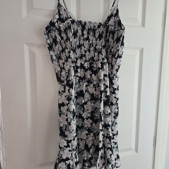 Intermix silk dress - Picture 2 of 5